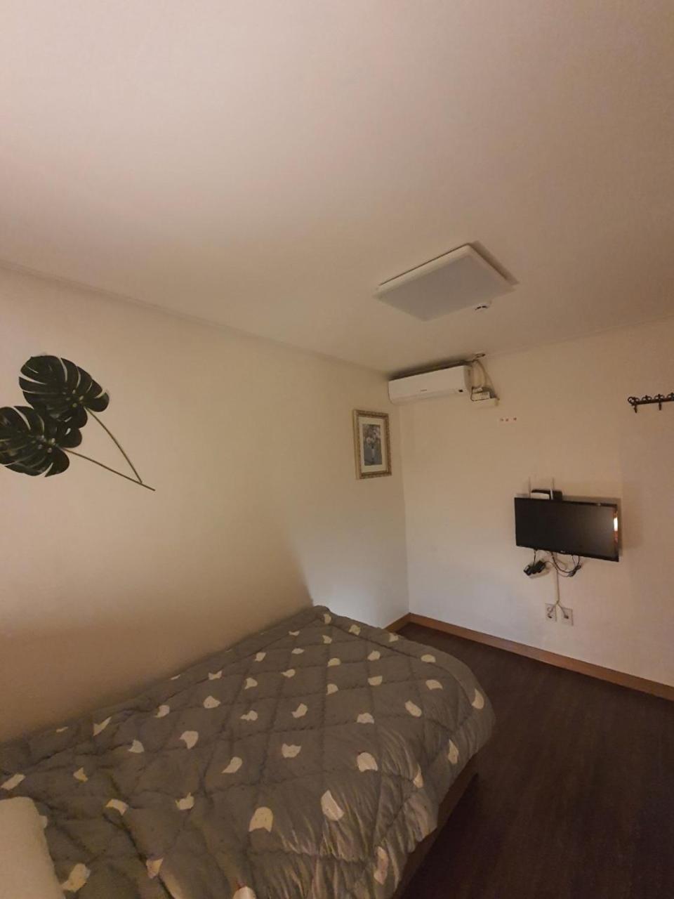 ג'אונג'ו Rgb Guesthouse מראה חיצוני תמונה